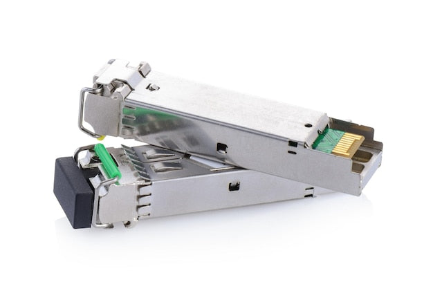 The Technological Evolution and Application Trends of Modern Optical Modules