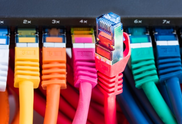 What Are the Differences Between LAN Switches and SAN Switches?